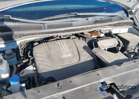 2018 Kia Sedona Lx z USA, uszkodzony, nr VIN KNDMB5C15J6397376